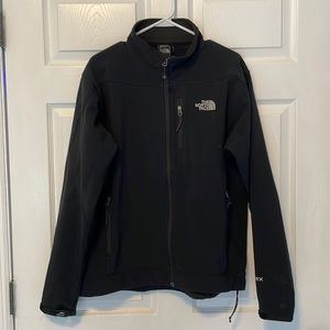 The North Face mens jacket. Size Medium.